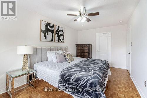 7 Springtown Trail, Brampton (Sandringham-Wellington), ON - Indoor Photo Showing Bedroom