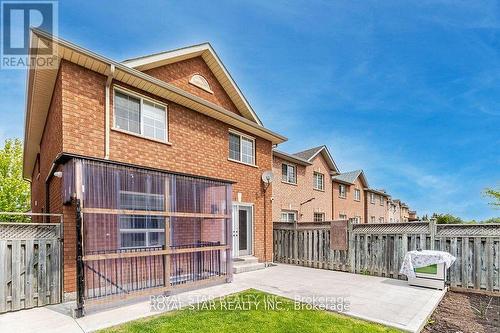 7 Springtown Trail, Brampton (Sandringham-Wellington), ON - Outdoor With Exterior