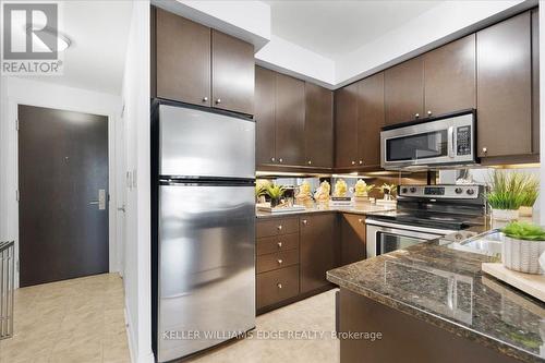 1305 - 50 Absolute Avenue, Mississauga, ON - Indoor Photo Showing Kitchen