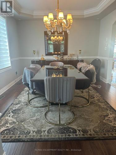 1054 Mcneil Drive, Milton, ON - Indoor Photo Showing Dining Room