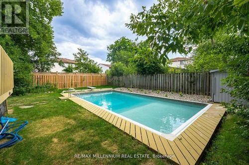 5 Madoc Road, Brampton (Madoc), ON - Outdoor With In Ground Pool With Backyard