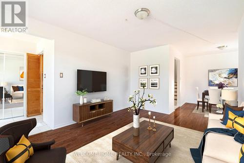 3361 Monica Drive, Mississauga, ON - Indoor Photo Showing Living Room