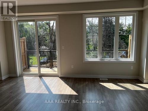 18 Folcroft Street, Brampton (Bram West), ON - Indoor Photo Showing Other Room