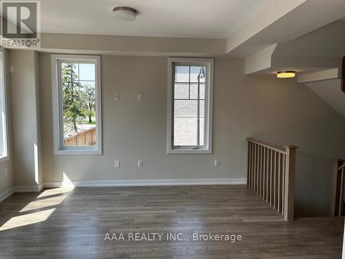 18 Folcroft Street, Brampton (Bram West), ON - Indoor Photo Showing Other Room