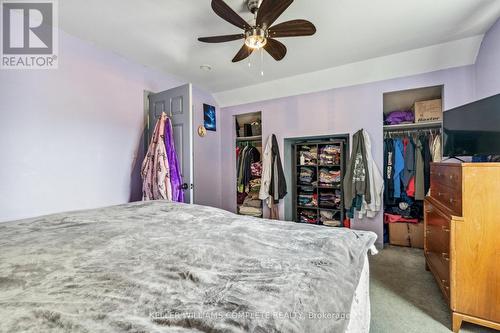 127 Grosvenor Avenue N, Hamilton (Crown Point), ON - Indoor Photo Showing Bedroom