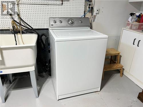 812 Morningside Crescent, Sudbury, ON - Indoor Photo Showing Laundry Room