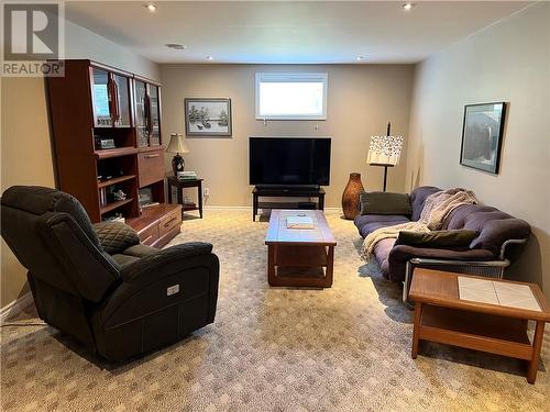 812 Morningside Crescent, Sudbury, ON - Indoor