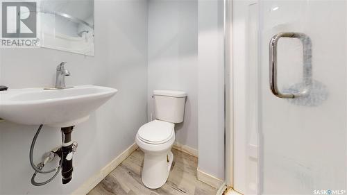 1317 Athol Street, Regina, SK - Indoor Photo Showing Bathroom