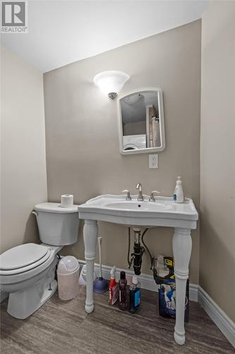 184 Gower Street, St Johns, NL - Indoor Photo Showing Bathroom