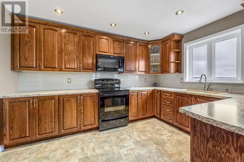 117 Doyles Road, St. John'S, NL - Indoor Photo Showing Kitchen