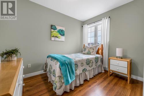 117 Doyles Road, St. John'S, NL - Indoor Photo Showing Bedroom