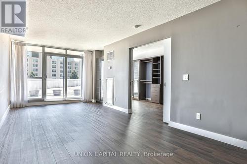 409 - 8 York Street, Toronto (Waterfront Communities), ON - Indoor Photo Showing Other Room