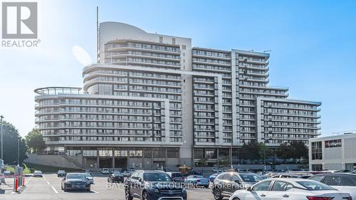 721 - 2885 Bayview Avenue, Toronto (Bayview Village), ON - Outdoor With Facade