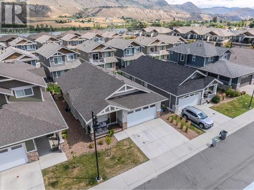 162-200 Grand Boulevard, Kamloops, BC - Outdoor With Facade