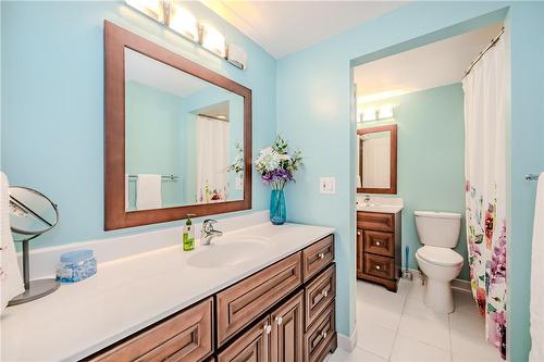 2222 Upper Middle Road|Unit #4, Burlington, ON - Indoor Photo Showing Bathroom