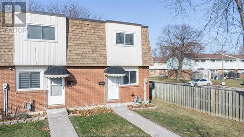 5498 Lassaline Street, Windsor, ON - Outdoor