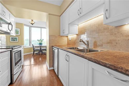 180 Limeridge Road W|Unit #702, Hamilton, ON - Indoor Photo Showing Kitchen With Double Sink