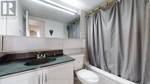 507 - 1250 Bridletowne Circle, Toronto (L'Amoreaux), ON - Indoor Photo Showing Bathroom