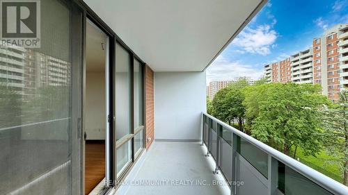 507 - 1250 Bridletowne Circle, Toronto (L'Amoreaux), ON - Outdoor With Balcony With Exterior