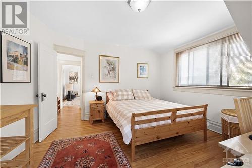 215 Argyle Avenue, Ottawa, ON - Indoor Photo Showing Bedroom