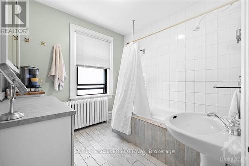 215 Argyle Avenue, Ottawa, ON - Indoor Photo Showing Bathroom