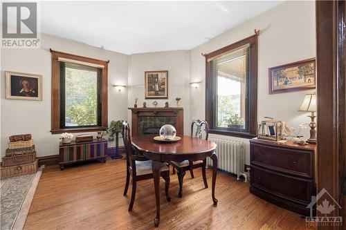 215 Argyle Avenue, Ottawa, ON - Indoor Photo Showing Dining Room