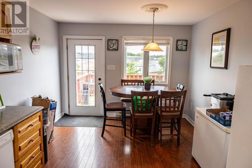 58 Beauford Place, St John'S, NL - Indoor Photo Showing Dining Room