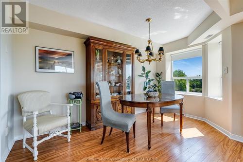 10 Van Allen Avenue Unit# 703, Chatham, ON - Indoor Photo Showing Dining Room