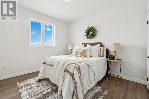 3585 Britt Boulevard, Plympton-Wyoming, ON - Indoor Photo Showing Bedroom