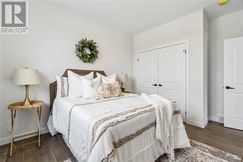 3585 Britt Boulevard, Plympton-Wyoming, ON - Indoor Photo Showing Bedroom