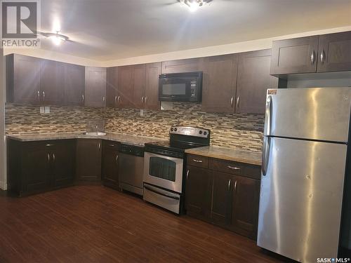 731 Argyle Street, Regina, SK - Indoor Photo Showing Kitchen With Upgraded Kitchen