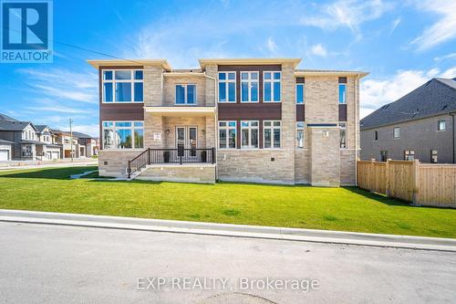 189 Thompson Drive, East Gwillimbury, ON - Outdoor