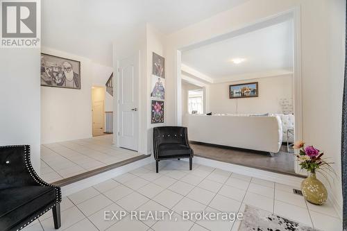 189 Thompson Drive, East Gwillimbury, ON - Indoor Photo Showing Other Room