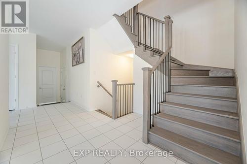 189 Thompson Drive, East Gwillimbury, ON - Indoor Photo Showing Other Room