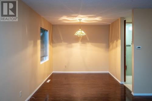 1319 Hall  Street, Nelson, BC - Indoor Photo Showing Other Room