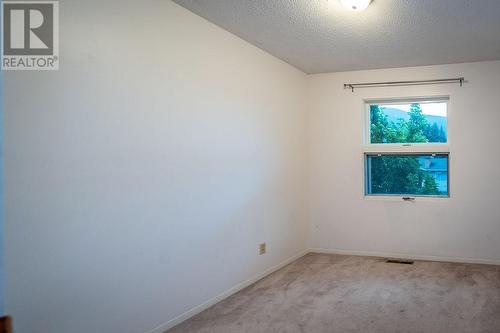 1319 Hall  Street, Nelson, BC - Indoor Photo Showing Other Room