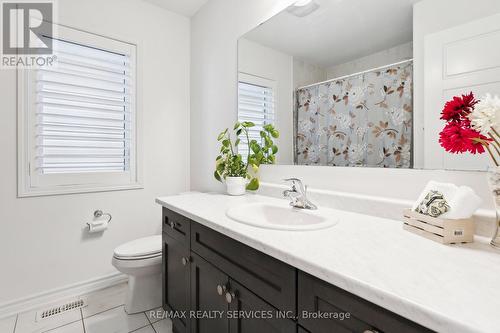 1308 Leger Way, Milton (Ford), ON - Indoor Photo Showing Bathroom