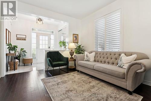 1308 Leger Way, Milton (Ford), ON - Indoor Photo Showing Living Room