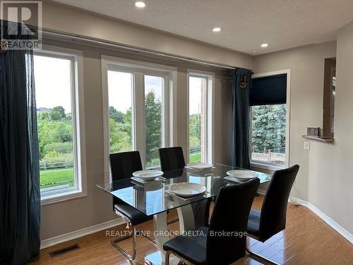 63D View Green Crescent, Toronto (West Humber-Clairville), ON - Indoor Photo Showing Dining Room