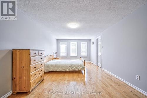 12 Featherstone Avenue, Markham, ON - Indoor Photo Showing Bedroom