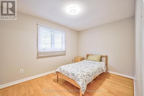 12 Featherstone Avenue, Markham, ON - Indoor Photo Showing Bedroom