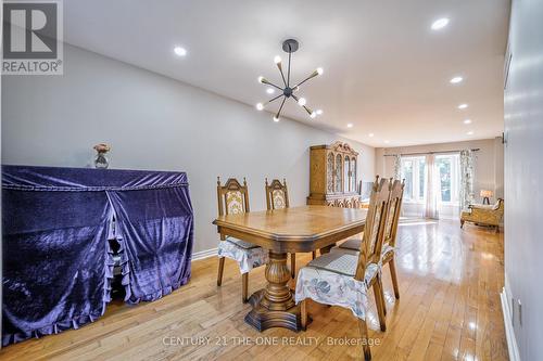 12 Featherstone Avenue, Markham, ON - Indoor Photo Showing Dining Room