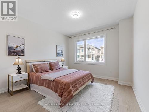 70 Therma Crescent, Markham (Victoria Square), ON - Indoor Photo Showing Bedroom