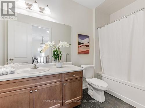 70 Therma Crescent, Markham (Victoria Square), ON - Indoor Photo Showing Bathroom