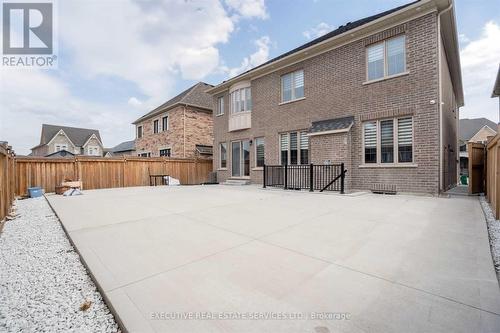 Upper - 48 Foothills Crescent, Brampton, ON - Outdoor