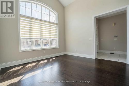 Upper - 48 Foothills Crescent, Brampton, ON - Indoor Photo Showing Other Room