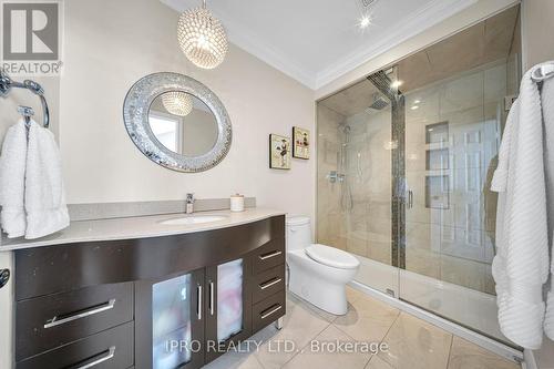 2377 Coronation Drive, Oakville, ON - Indoor Photo Showing Bathroom