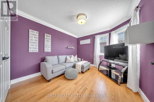 2377 Coronation Drive, Oakville, ON - Indoor