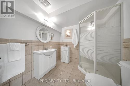 2377 Coronation Drive, Oakville, ON - Indoor Photo Showing Bathroom