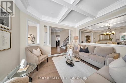 2377 Coronation Drive, Oakville, ON - Indoor Photo Showing Living Room